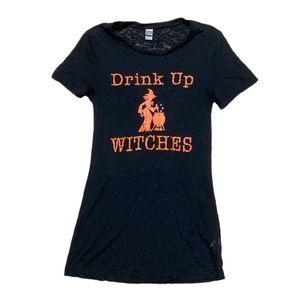 Drink Up Witches Short Sleeve T Shirt Halloween Graphic Cauldron Crewneck Black